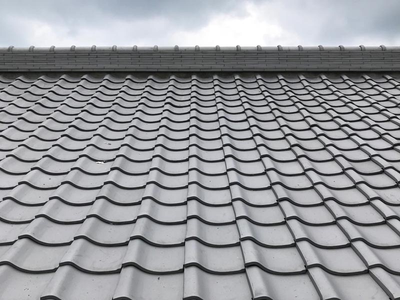 日式風格屋頂 - 傳統屋瓦與現代美學的陶土瓦實績