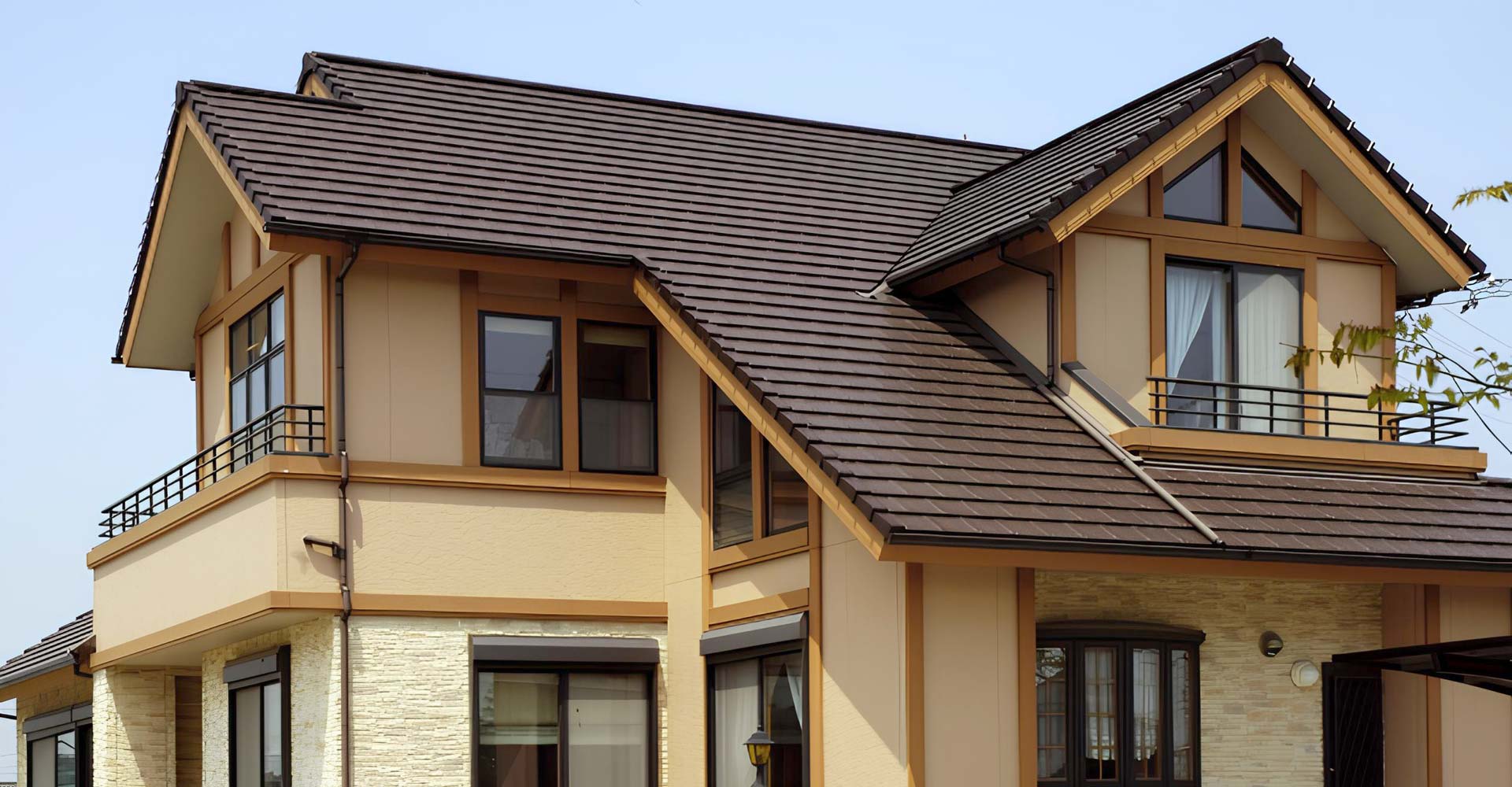 平板瓦施工實績 - 咖啡色 平板瓦防災功能設計