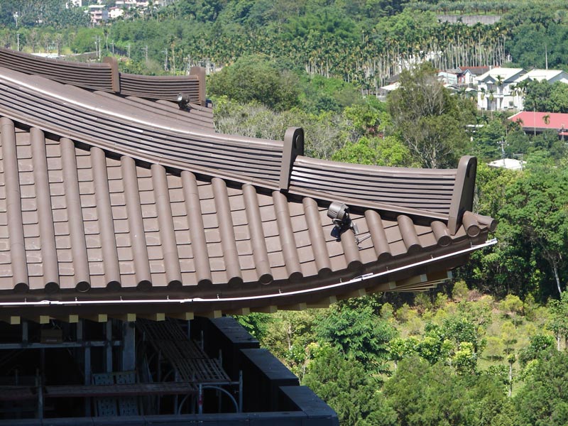 鈦鋅板製造商 - 專業屋瓦維修與金屬結構加強