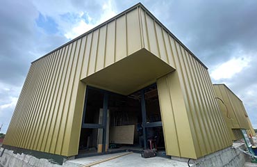 鈦鋅板屋頂及牆體 屏東案場